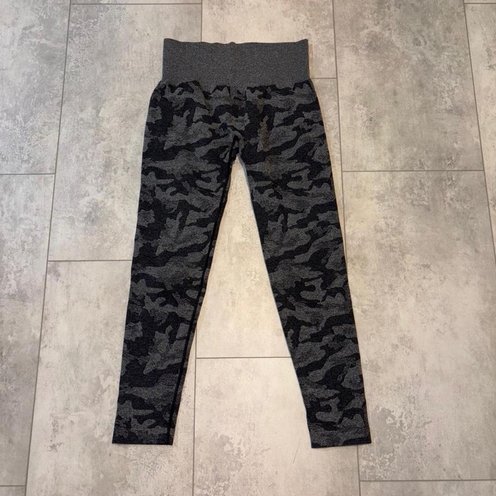 NVGTN Kids Camo Leggings - Dark Gray